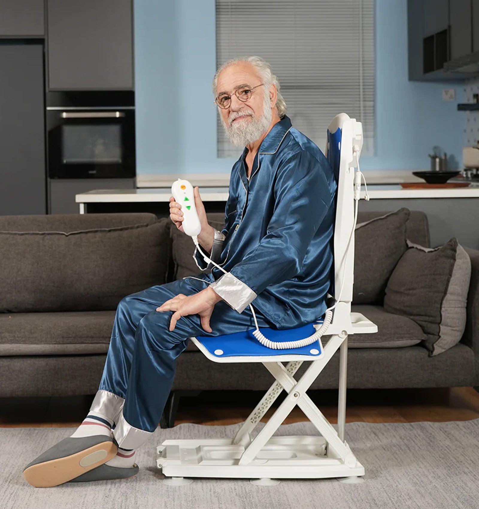 AX10 Multi-Functional Bathtub Lift Chair