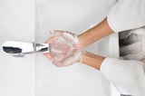 Антисептическое мытье. Мытье рук. Гигиена рук. Мытье рук с мылом антисептическим. Дезинфекция рук.
