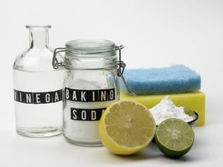 cleaning lemon and vinegar.jpg